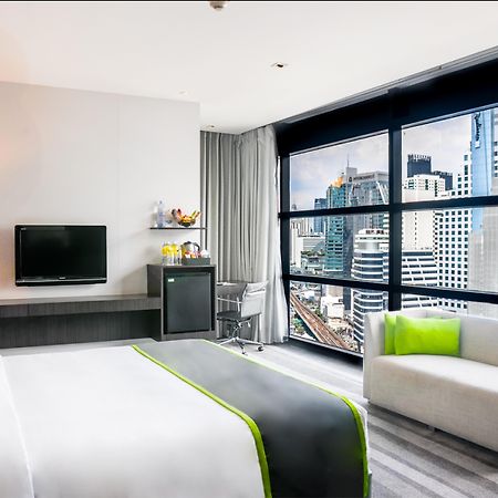 Holiday Inn Bangkok Sukhumvit By Ihg Екстер'єр фото