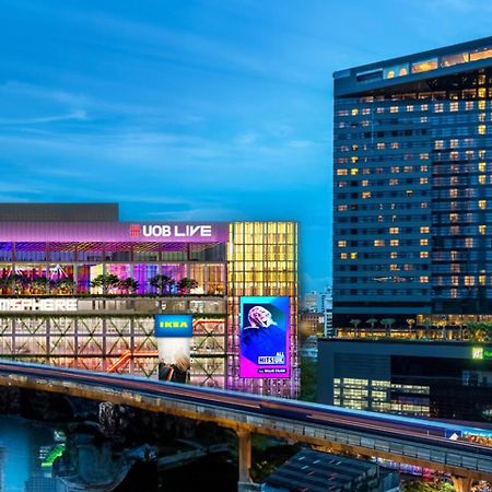 Holiday Inn Bangkok Sukhumvit By Ihg Екстер'єр фото