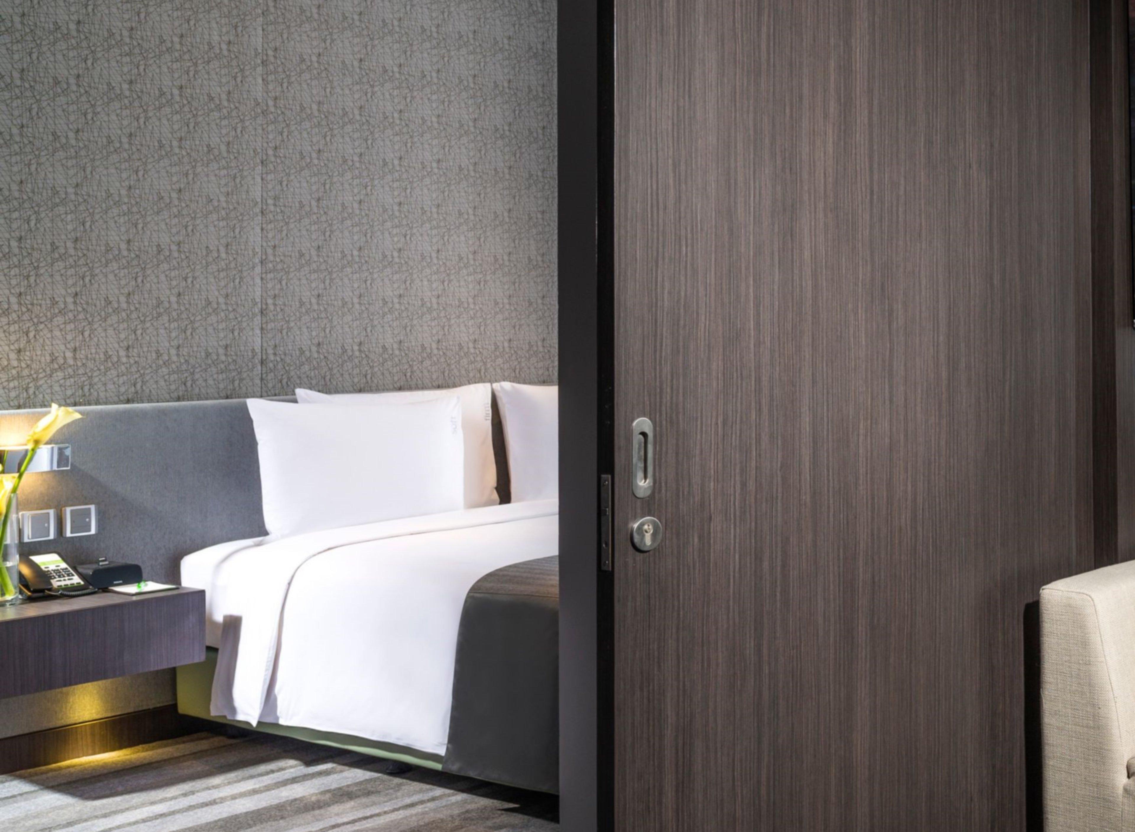Holiday Inn Bangkok Sukhumvit By Ihg Екстер'єр фото