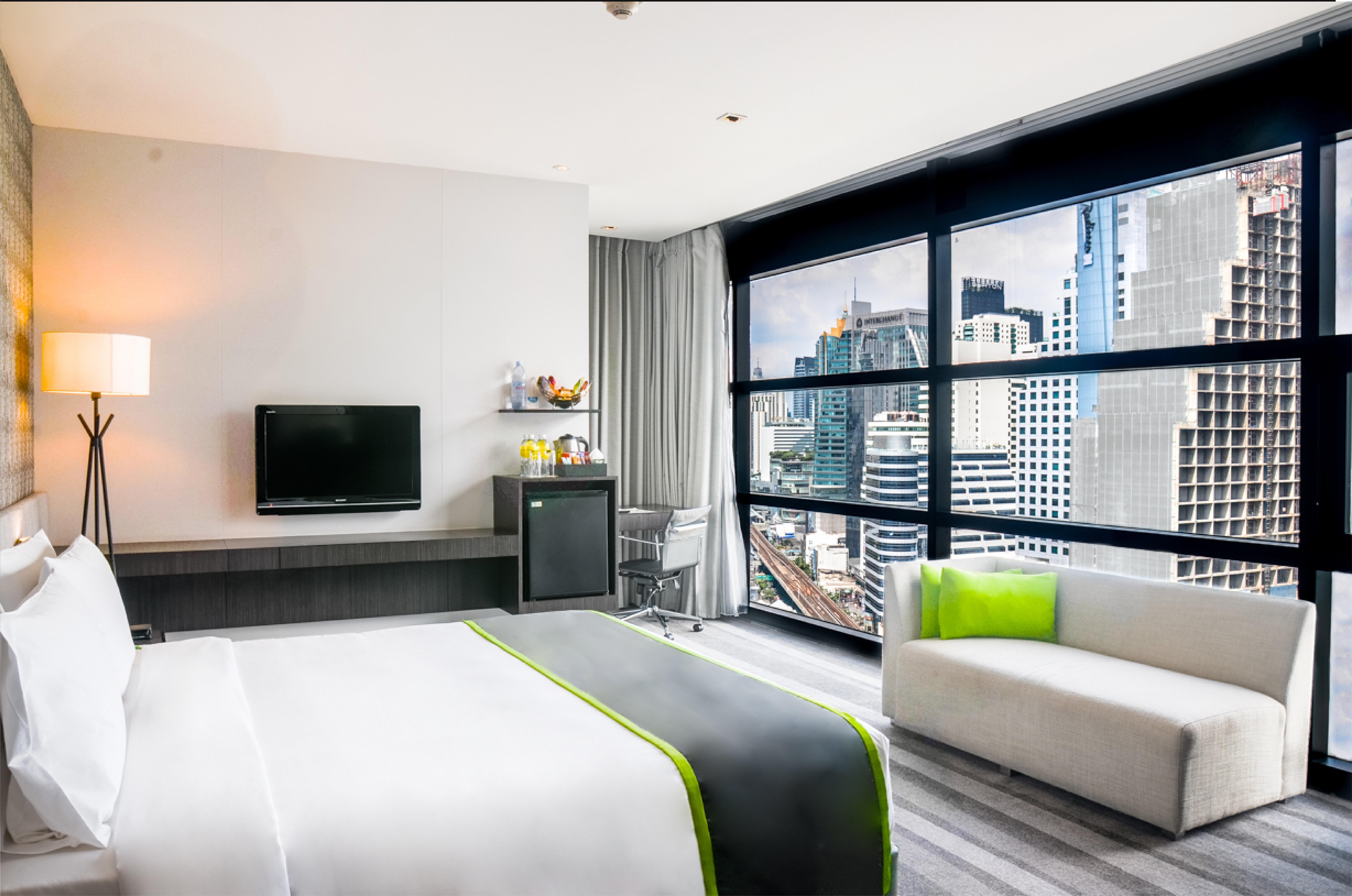 Holiday Inn Bangkok Sukhumvit By Ihg Екстер'єр фото