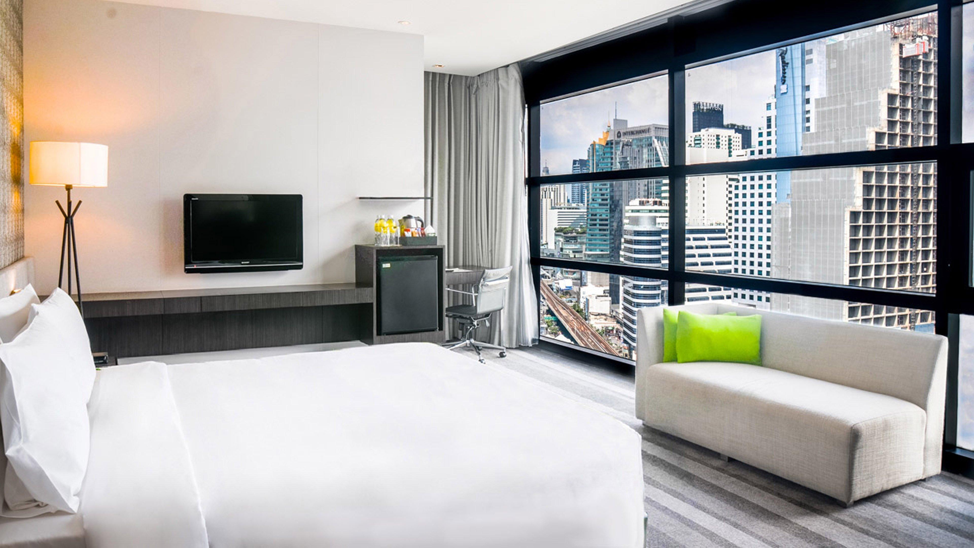 Holiday Inn Bangkok Sukhumvit By Ihg Екстер'єр фото